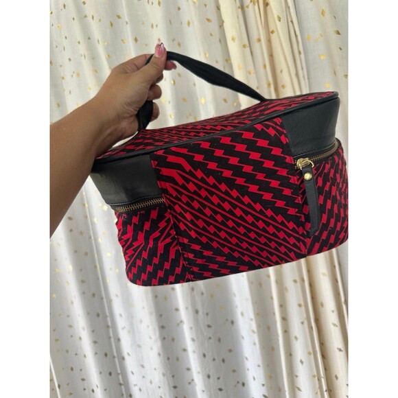 Dezigns By Kamohoalii Hawaiian Tribal New York Fashion Week Cosmetic Train Case - Picture 4 of 7